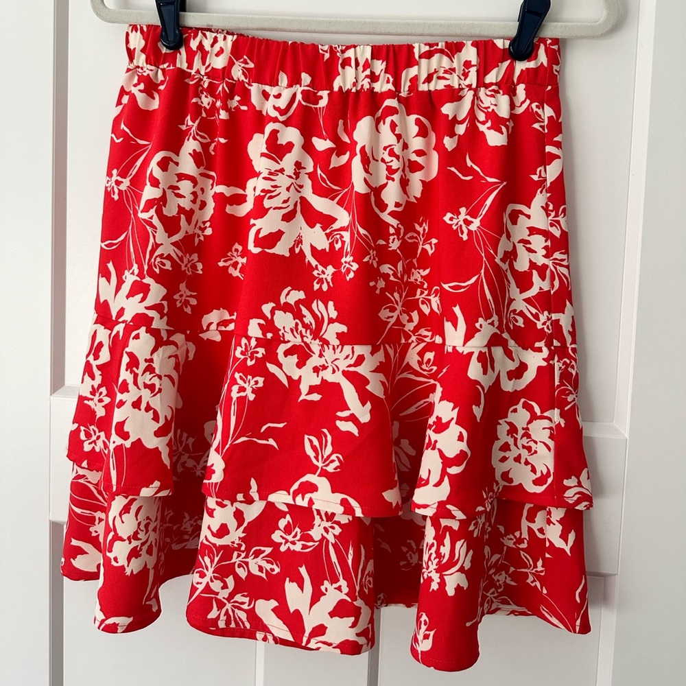 Loft Outlet | Red Hawaiian Ruffle Skirt | Small